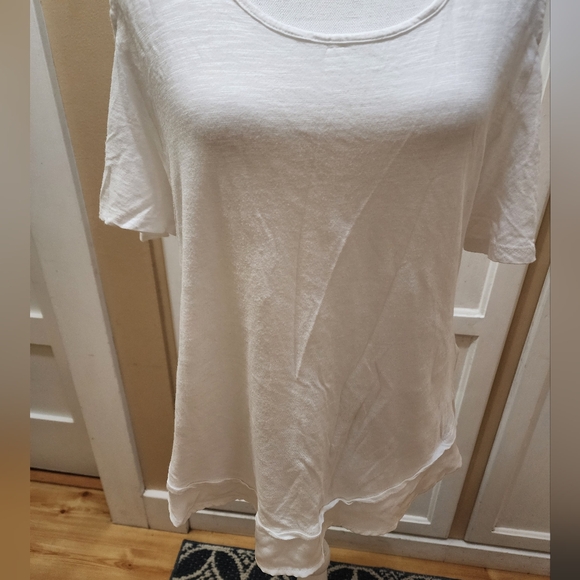 SOHO Women's Cold Shoulder Lightweight Tunic - Picture 3 of 10